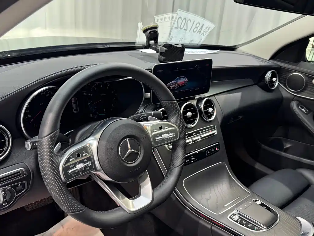Mercedes-Benz C-Class 2021 — фото 17