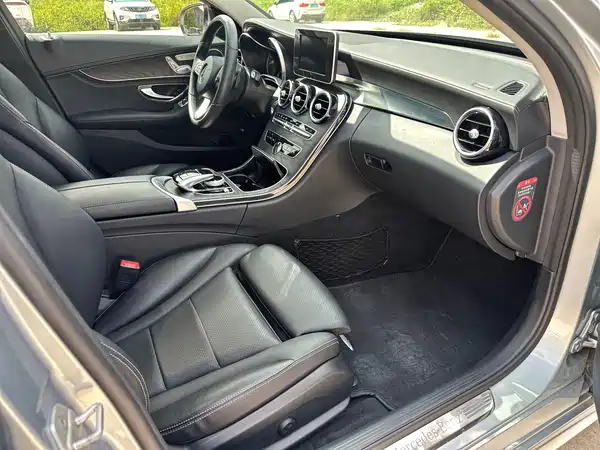Mercedes-Benz C-Class 2016