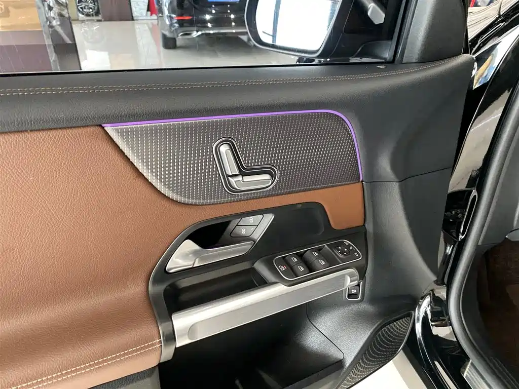 Mercedes-Benz GLB 2021 — фото 16