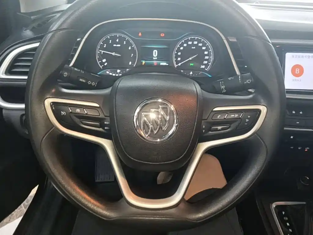 Buick Excelle 2021 — фото 11