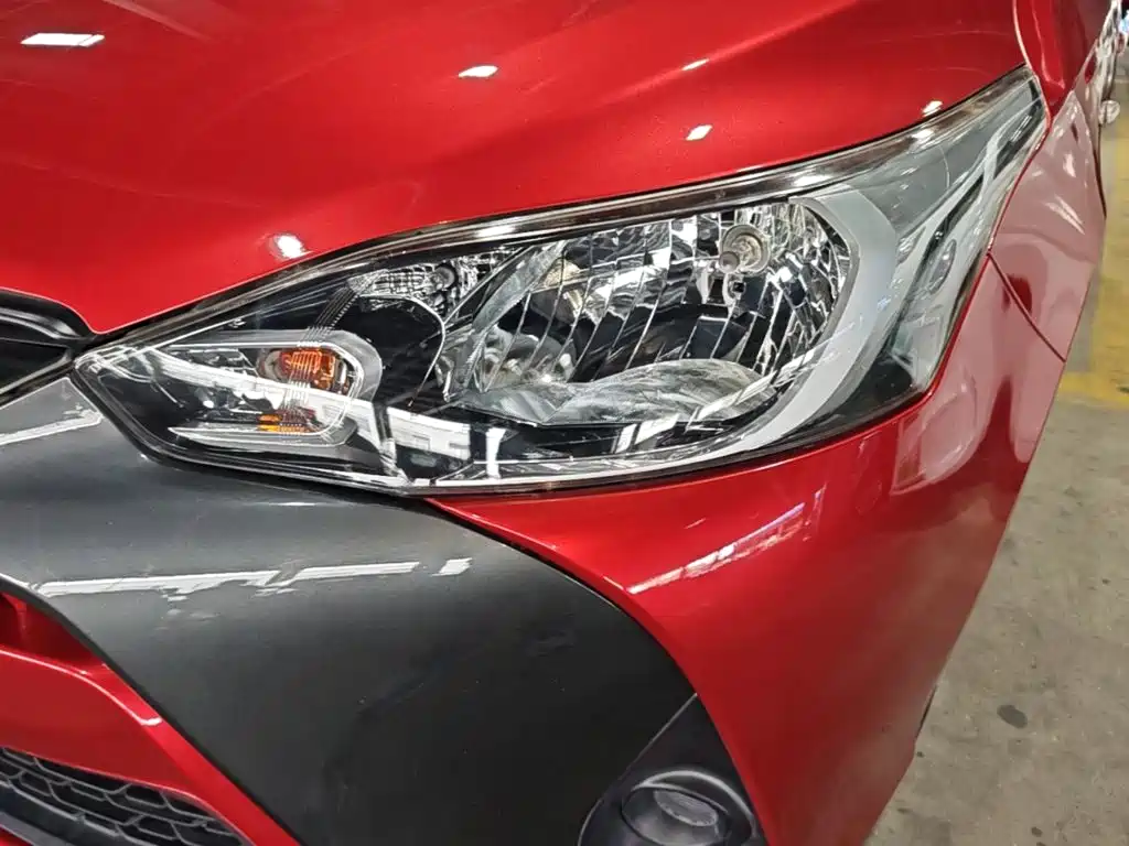 Toyota Yaris L 2016 — фото 24