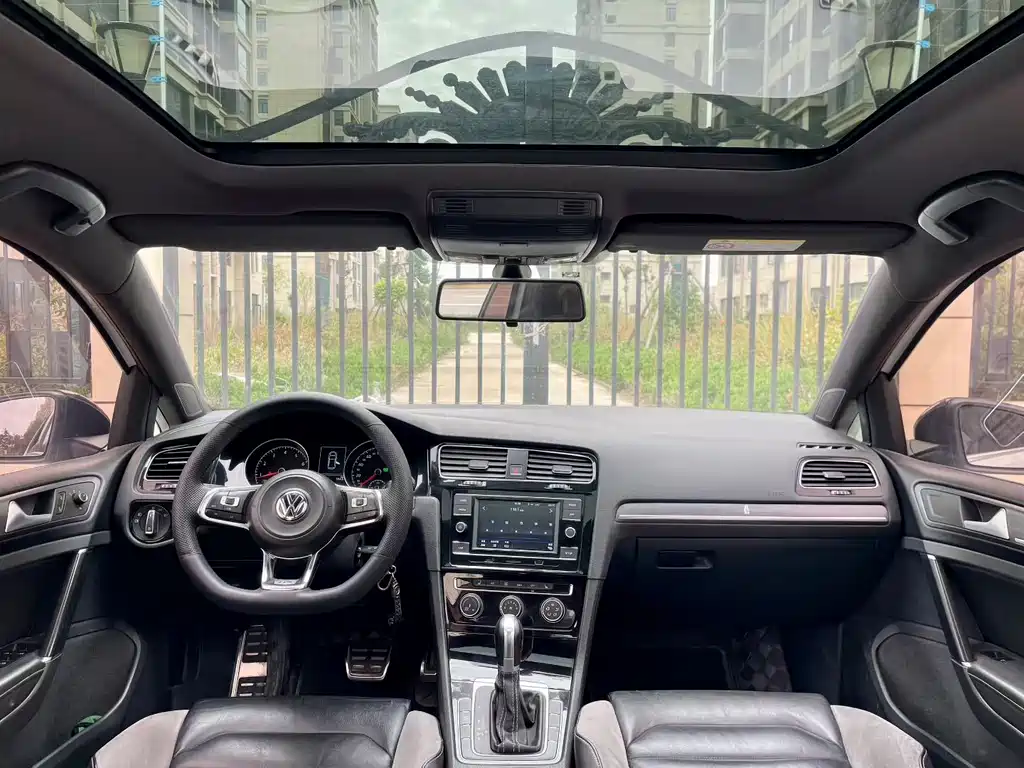 Volkswagen Golf 2016