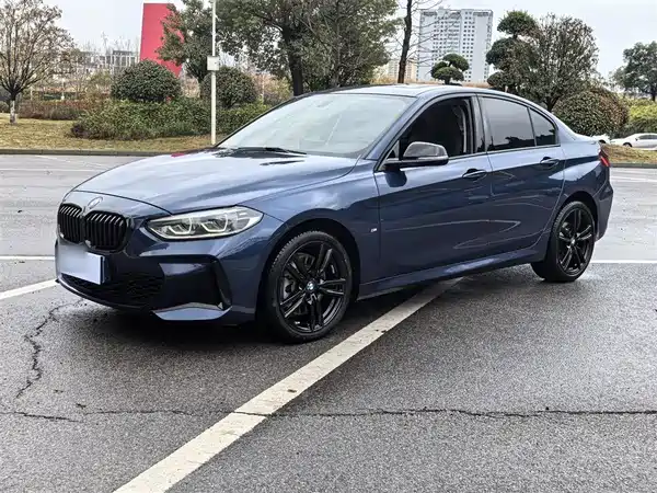 BMW 1 Series 2023
