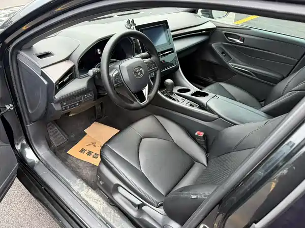 Toyota Avalon 2023