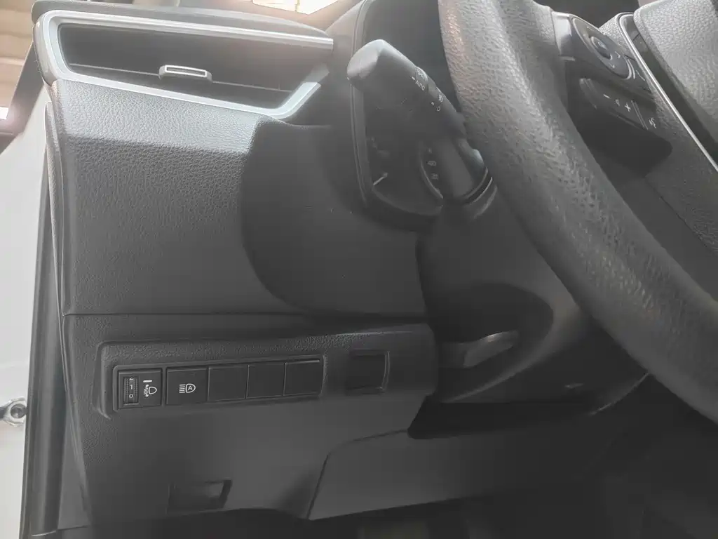Toyota Corolla 2022 — фото 15