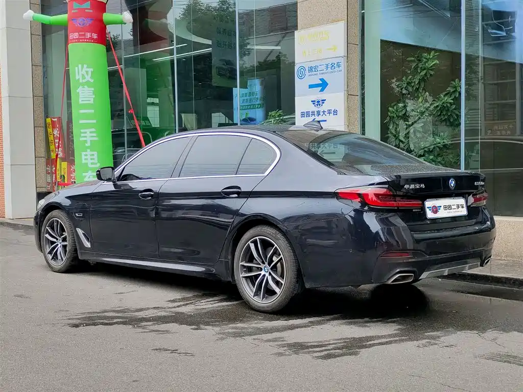 BMW 5 Series New Energy 2021 — фото 4