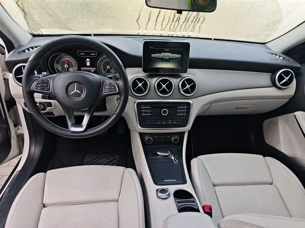 Mercedes-Benz GLA 2017 — фото 10