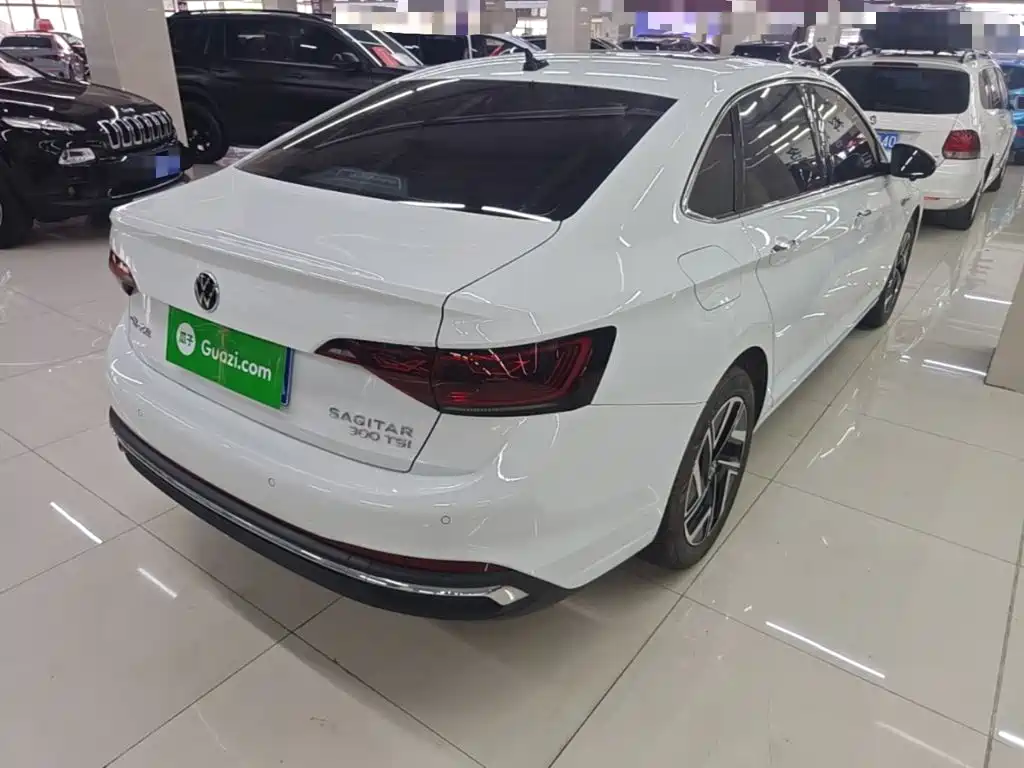 Volkswagen Sagitar 2025