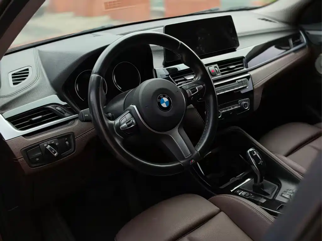BMW X2 2022 — фото 4