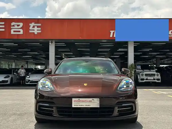 Porsche Panamera 2019