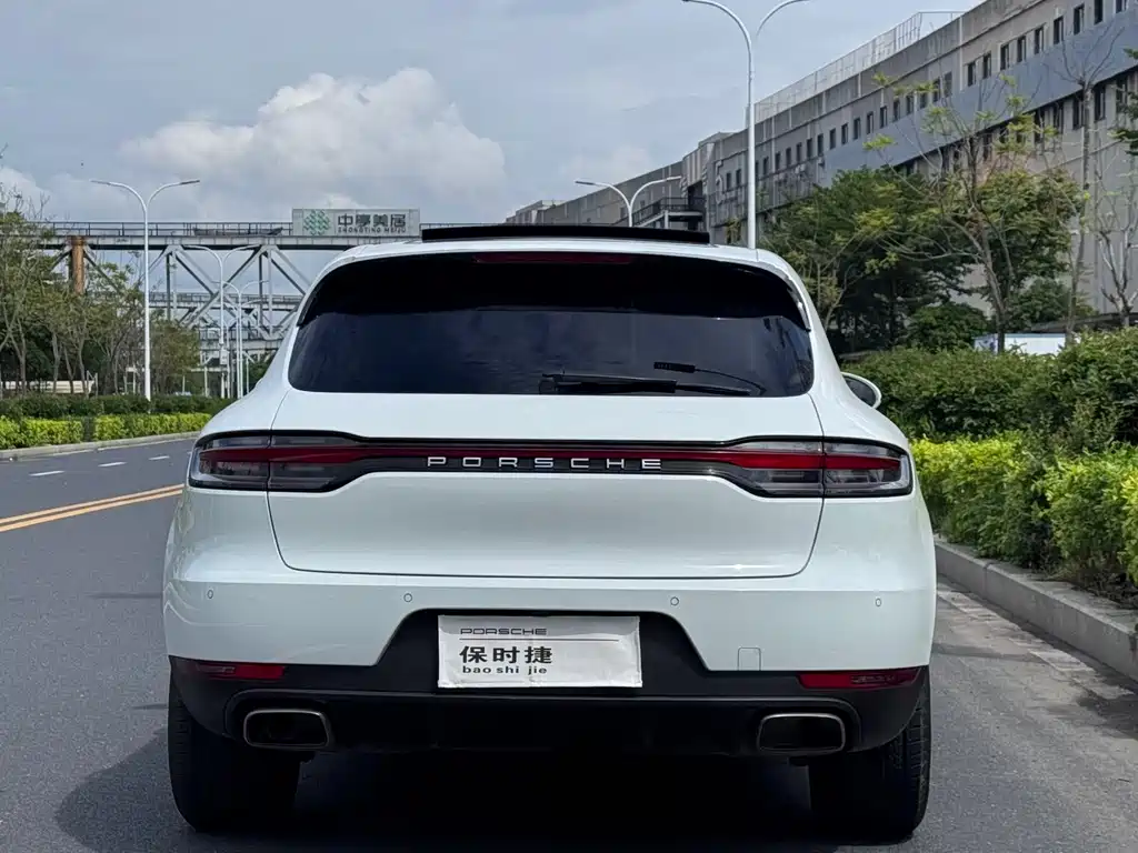 Porsche Macan 2021 — фото 8