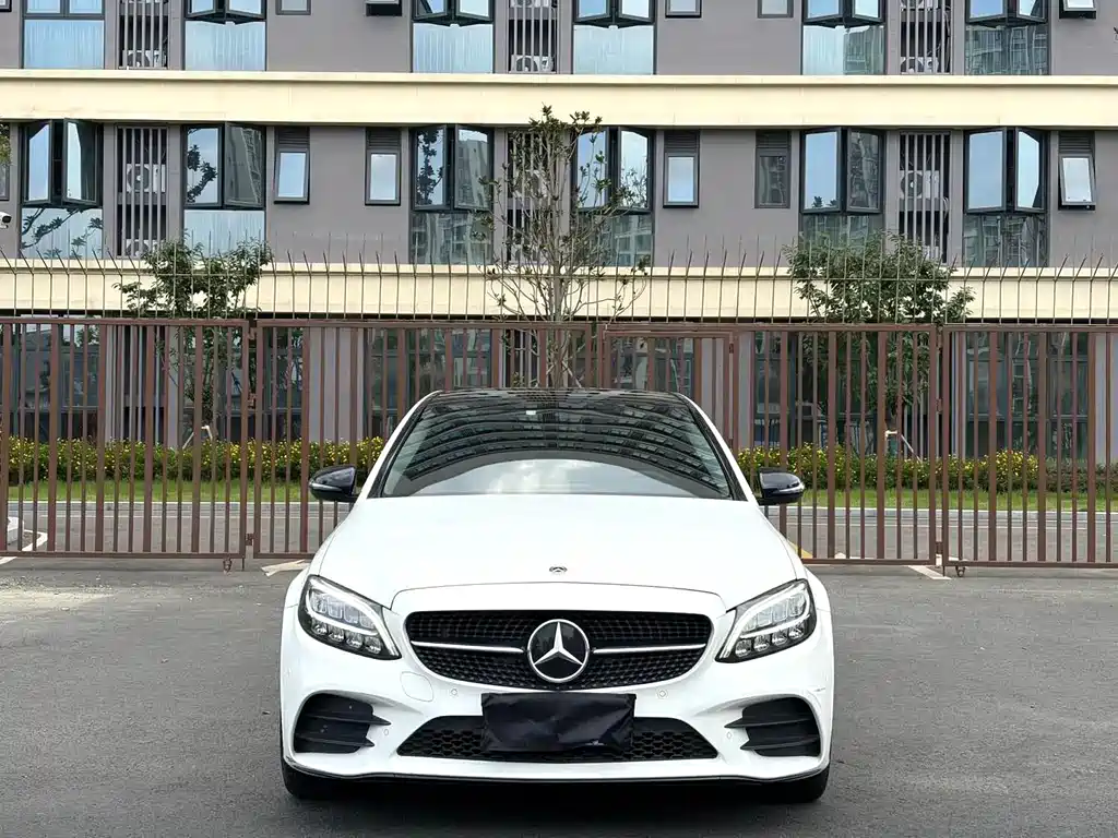 Mercedes-Benz C-Class 2020