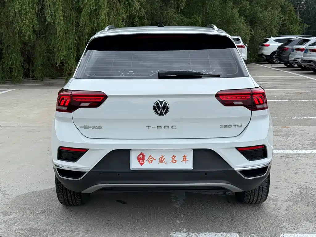 Volkswagen T-Roc 2022 — фото 3