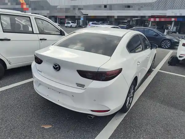 Mazda 3 Axela 2020