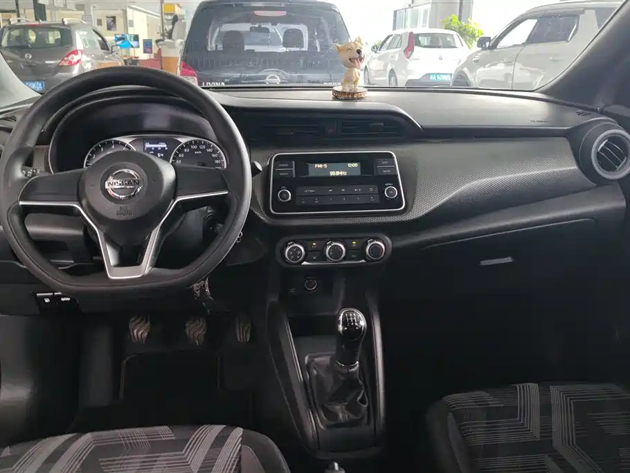 Nissan Kicks 2017 — фото 11