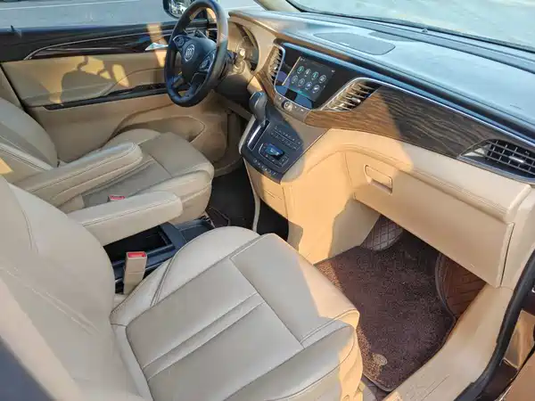 Buick GL8 2018