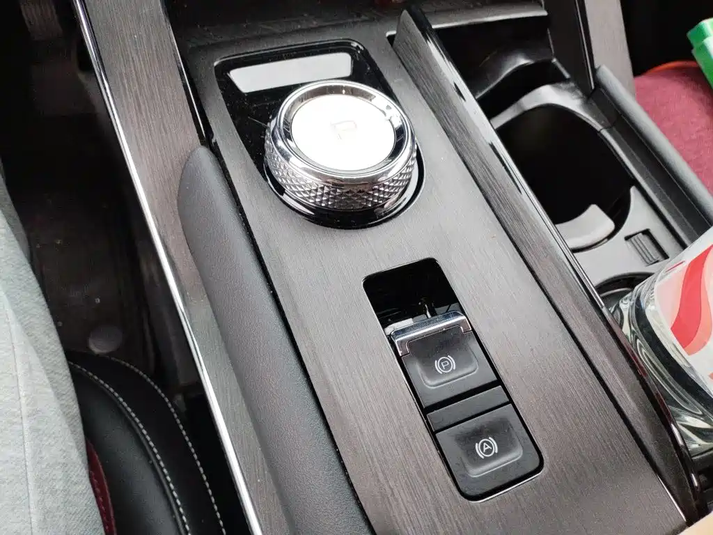 Haval H6 2023 — фото 11