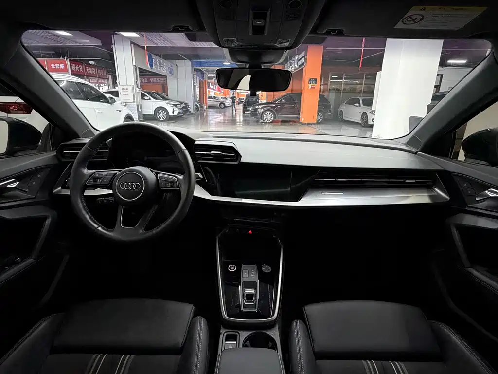 Audi A3 2022 — фото 12