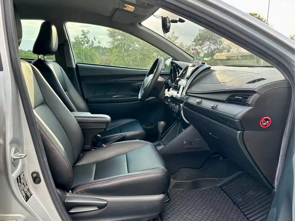 Toyota Vios 2015 — фото 11