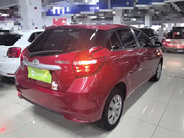 Toyota Yaris L 2016