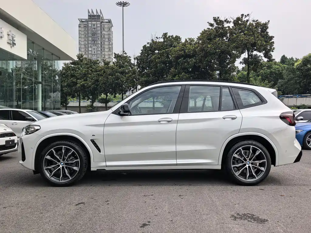 BMW X3 2025 — фото 9