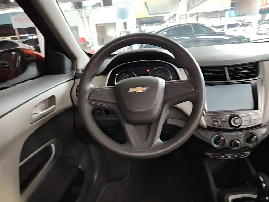 Chevrolet Sail 2015 — фото 11
