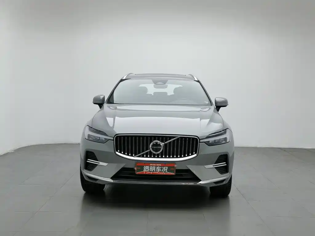 Volvo XC60 2024 — фото 3