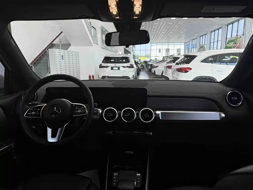 Mercedes-Benz GLB 2021 — фото 22