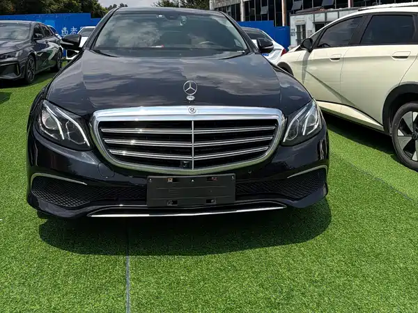 Mercedes-Benz E-Class 2019