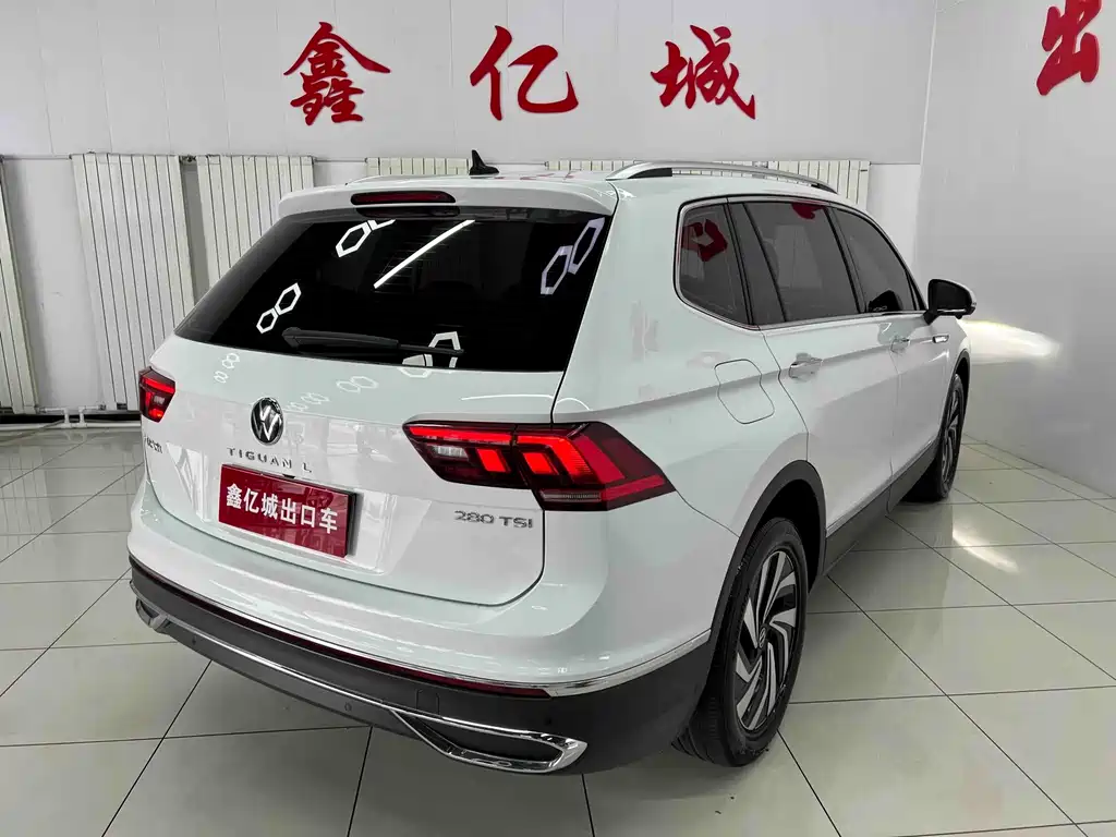 Volkswagen Tiguan L 2022