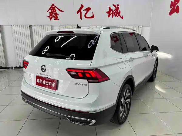 Volkswagen Tiguan L 2022