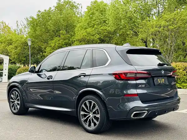 BMW X5 2022