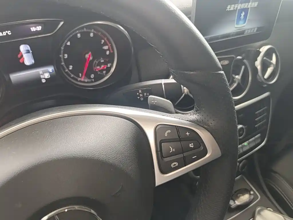 Mercedes-Benz GLA 2019 — фото 14