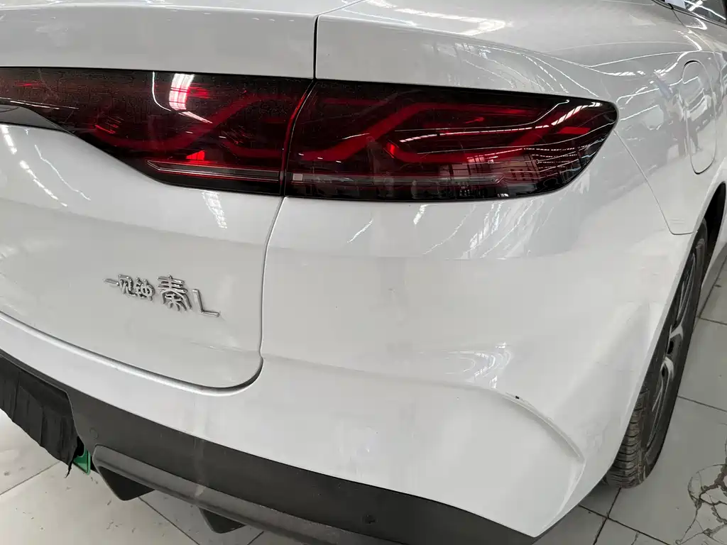 BYD Qin L 2025 — фото 18