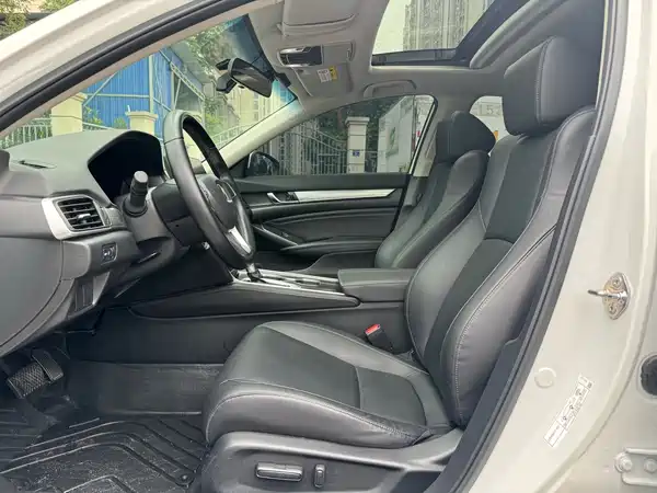 Honda Accord 2023