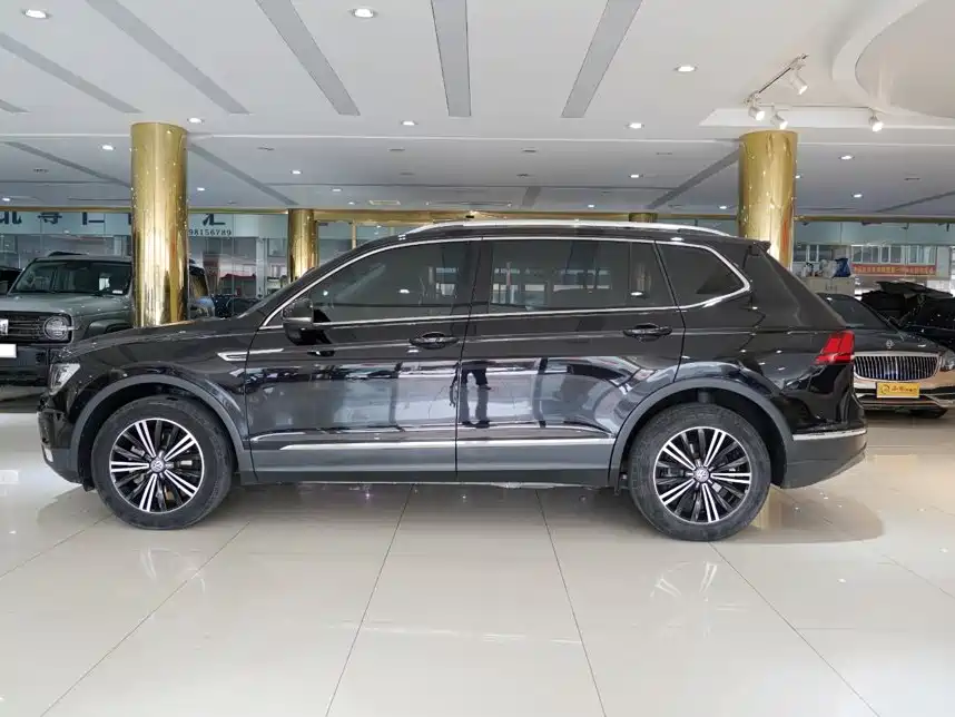 Volkswagen Tiguan L 2020 — фото 14
