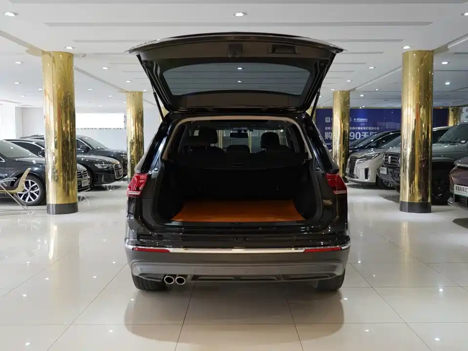 Volkswagen Tiguan L 2020