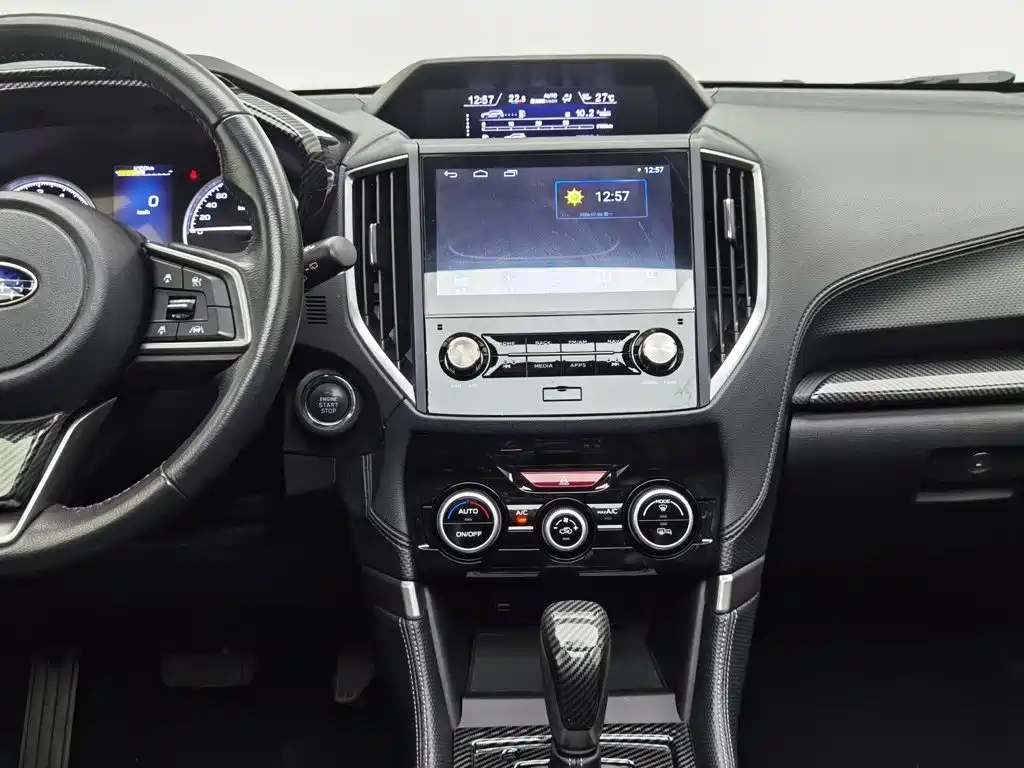 Subaru Forester 2021 — фото 12