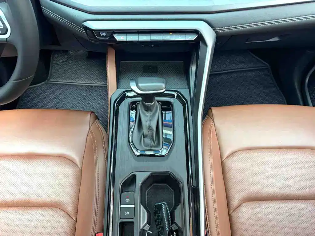 Geely Vision X6 2023 — фото 11