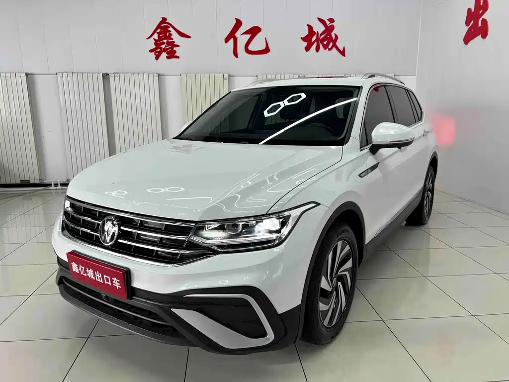 Volkswagen Tiguan L 2022