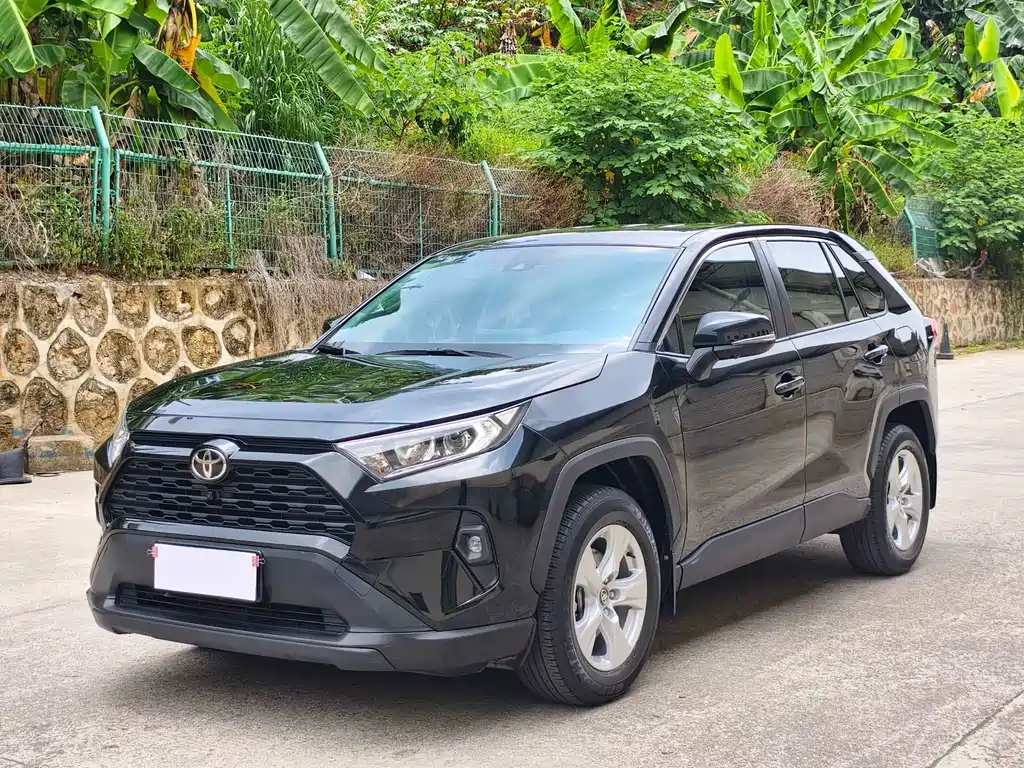 Toyota RAV4 2024