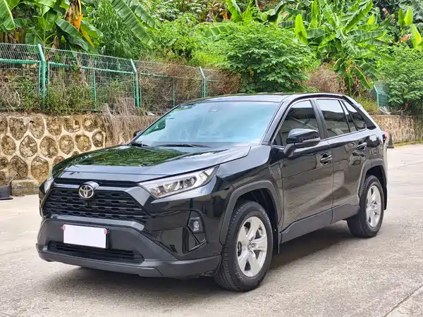 Toyota RAV4 2024