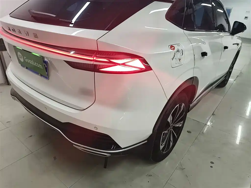 Roewe RX5 2023 — фото 24