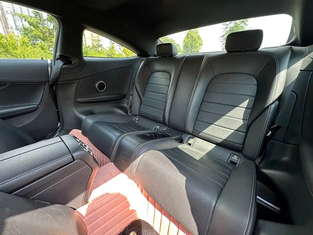 Mercedes-Benz C-Class 2020 — фото 17