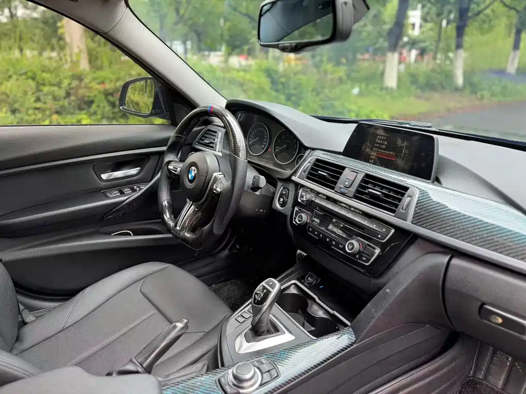 BMW 3 Series 2017