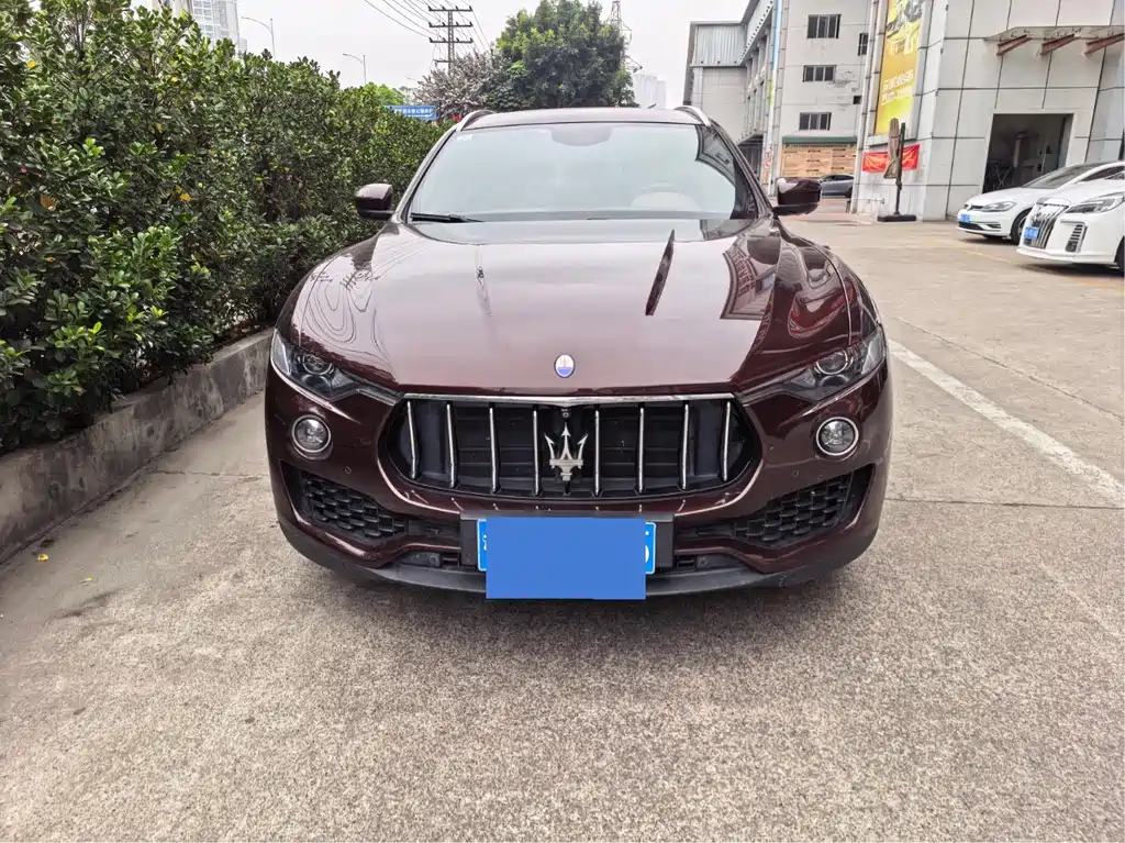 Maserati Levante 2017 — фото 2