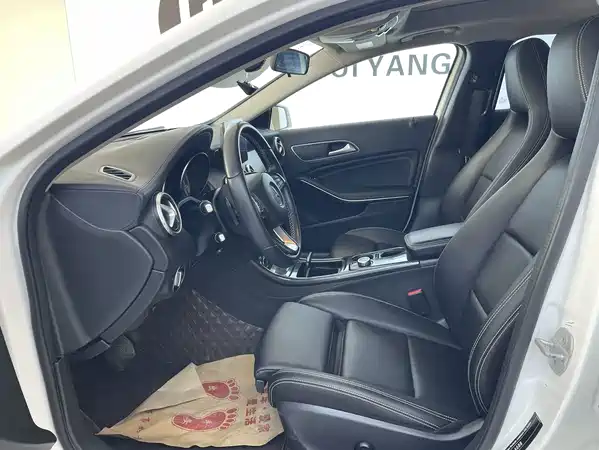 Mercedes-Benz GLA 2017