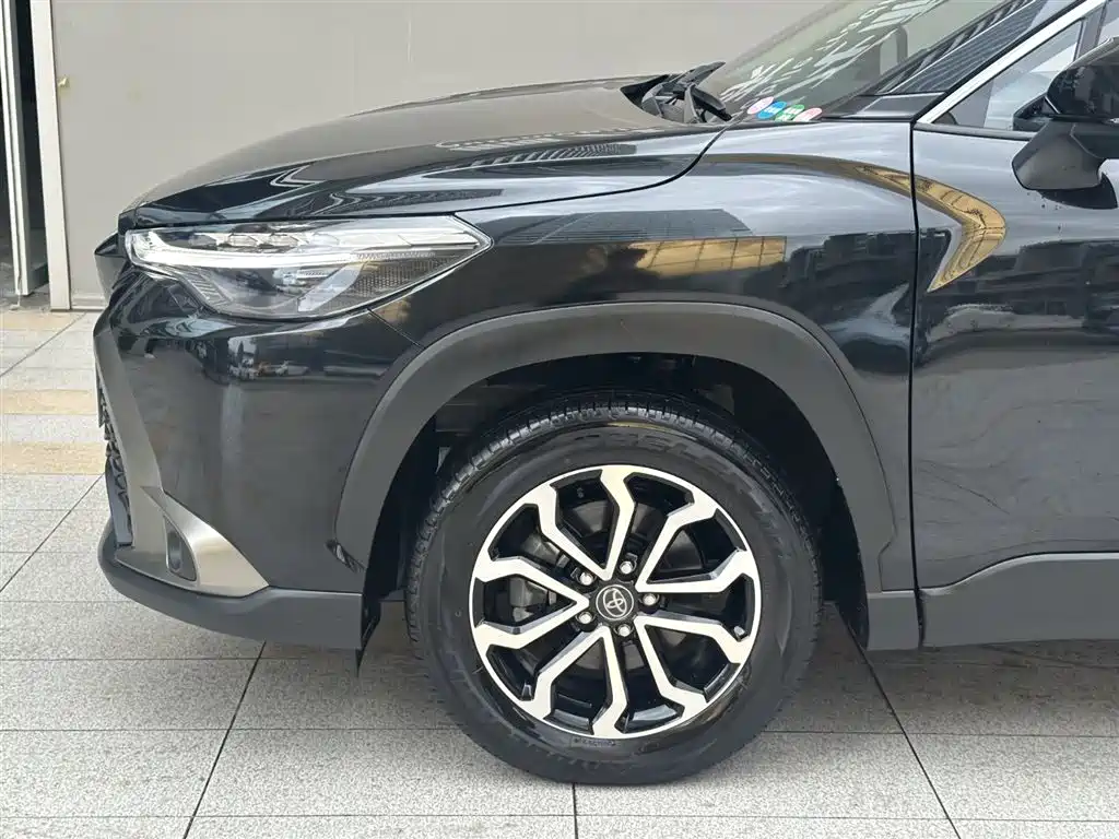 Toyota Frontlander 2024