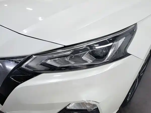 Nissan Teana 2022