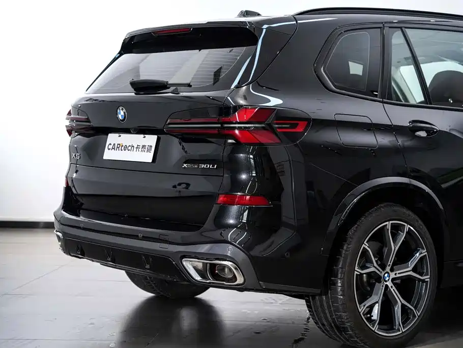 BMW X5 2025 — фото 8